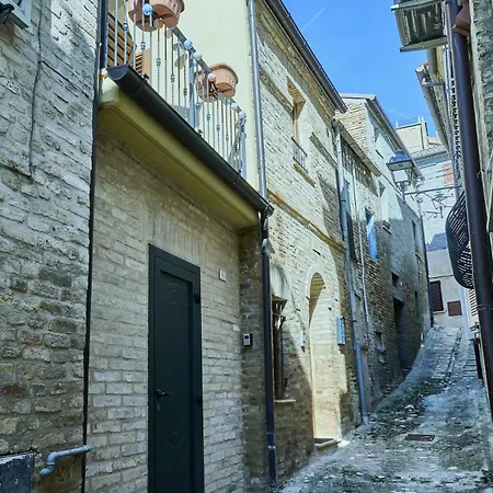 Casa Vicolo Terminio Dom wakacyjny *