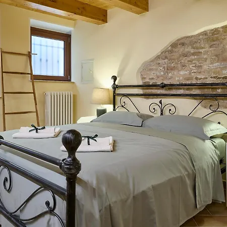 Casa Vicolo Terminio Fermo