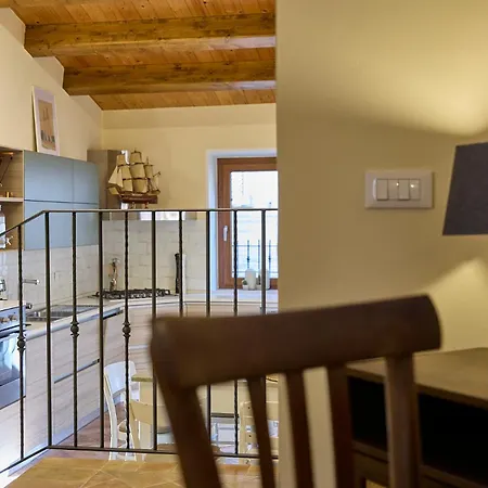 Casa Vicolo Terminio Φέρμο