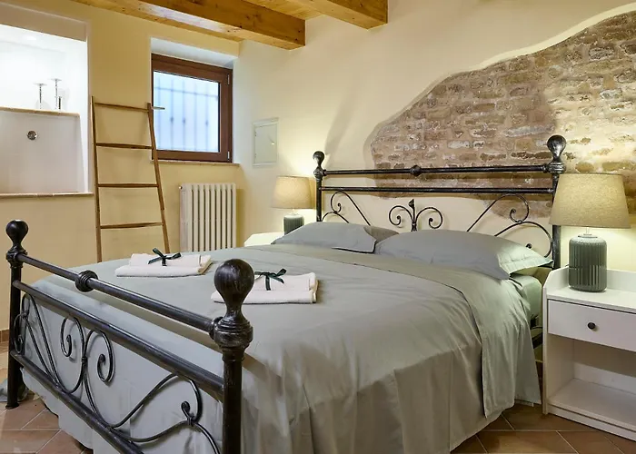 Casa Vicolo Terminio Φέρμο